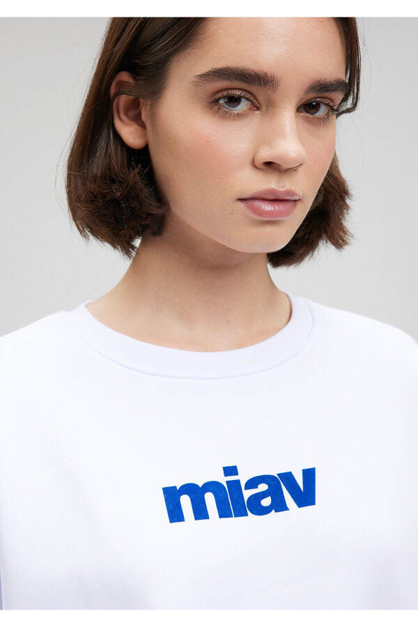 Miav Printed White Sweatshirt 1610964-620 - 24