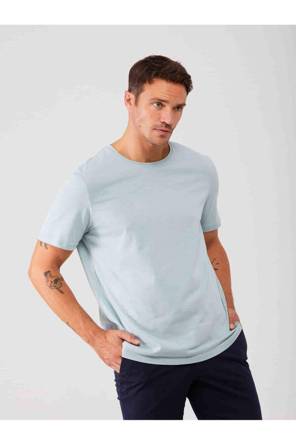 Mint Green Men's Slim Fit Plain Crew Neck T-shirt - 70938 - 12