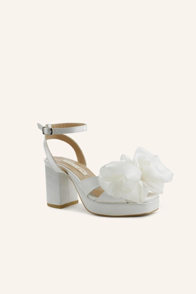 Mother-of-Pearl Satin Lily Heeled Bridal Shoes - 16