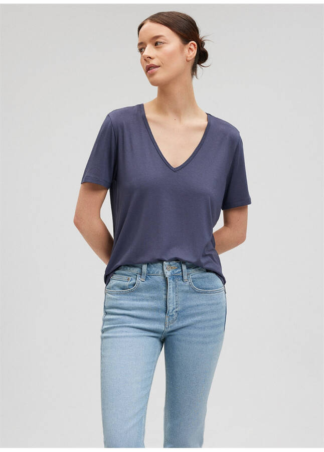 Movi V bo'yinli kulrang ayollar uchun futbolka M1612381-87111-V NECK BASIC - 11