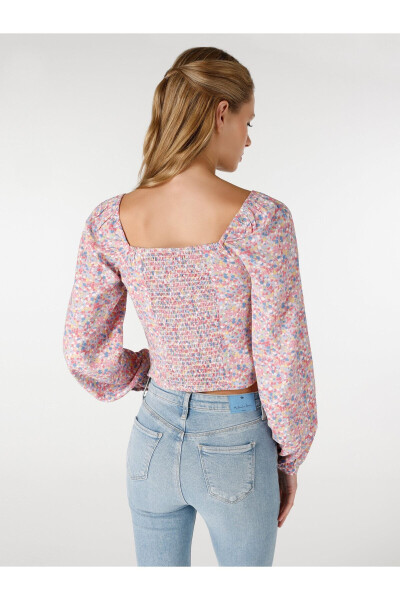 Multicolored printed, long-sleeved, slim fit V-neck crop top for women. - 2