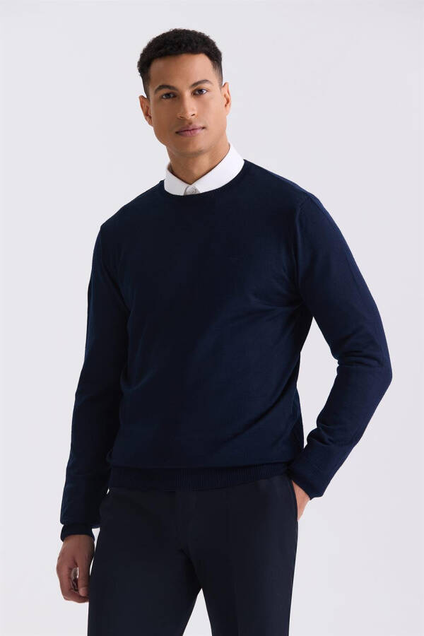 Navy Blue Regular Fit Crew Neck Knit Sweater - 5