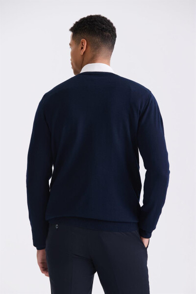 Navy Blue Regular Fit Crew Neck Knit Sweater - 8