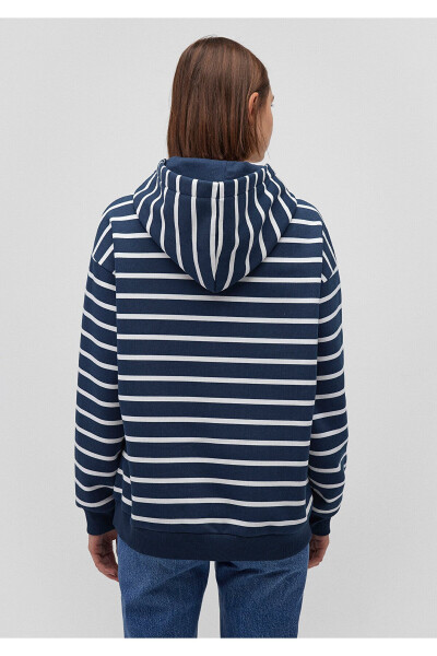 Navy Striped Sweatshirt with Logo Print 1s10118-81518 - 22