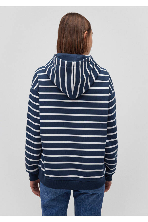 Navy Striped Sweatshirt with Logo Print 1s10118-81518 - 22