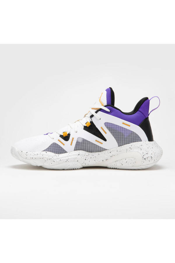 NBA Los Angeles Lakers Adult Basketball Shoe - White - 900 Mid-3 - 34