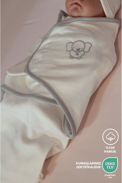 NEWBORN SWADDLE WITH EMBROIDERY DETAILS 100% COTTON - 6