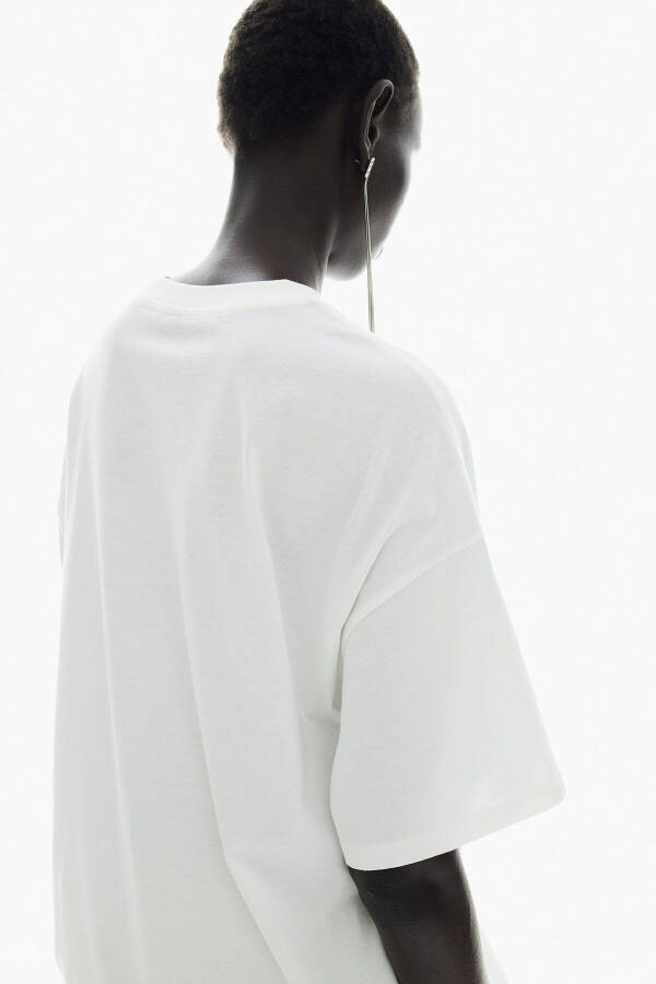 Oversized Detailed T-Shirt - 5