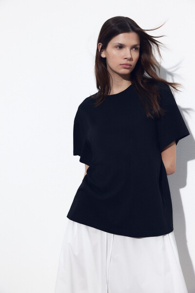 Oversized T-shirt - 1