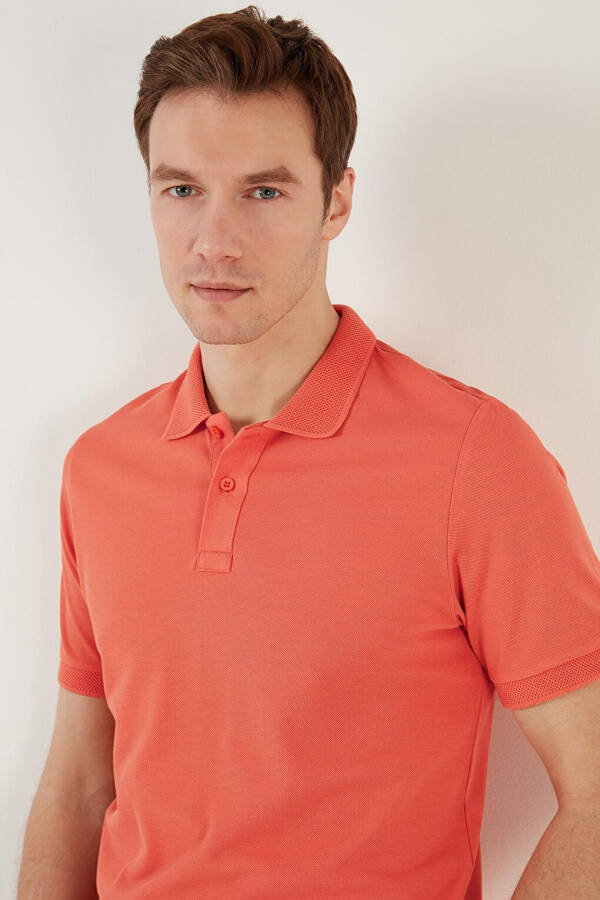 Pamuklu Regular Fit Düğmeli Polo Yaka T Shirt 5902739 - 4