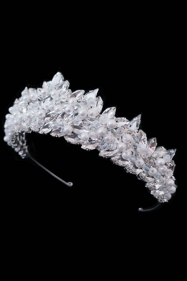 Pearl Luxury Bridal Crown Handmade with Pearl and Crystal Beads Princess Model Crown - 2