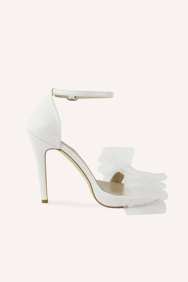 Pearl Minami Platform Bridal Shoes - 11