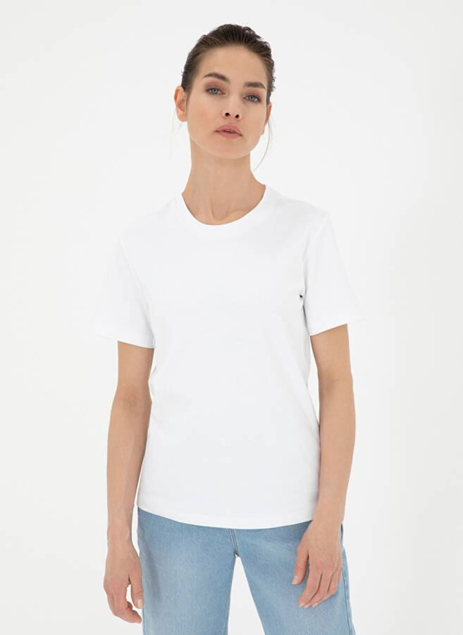 Pierre Cardin White Women's T-Shirt SIMO with a bisiklet neck - 3