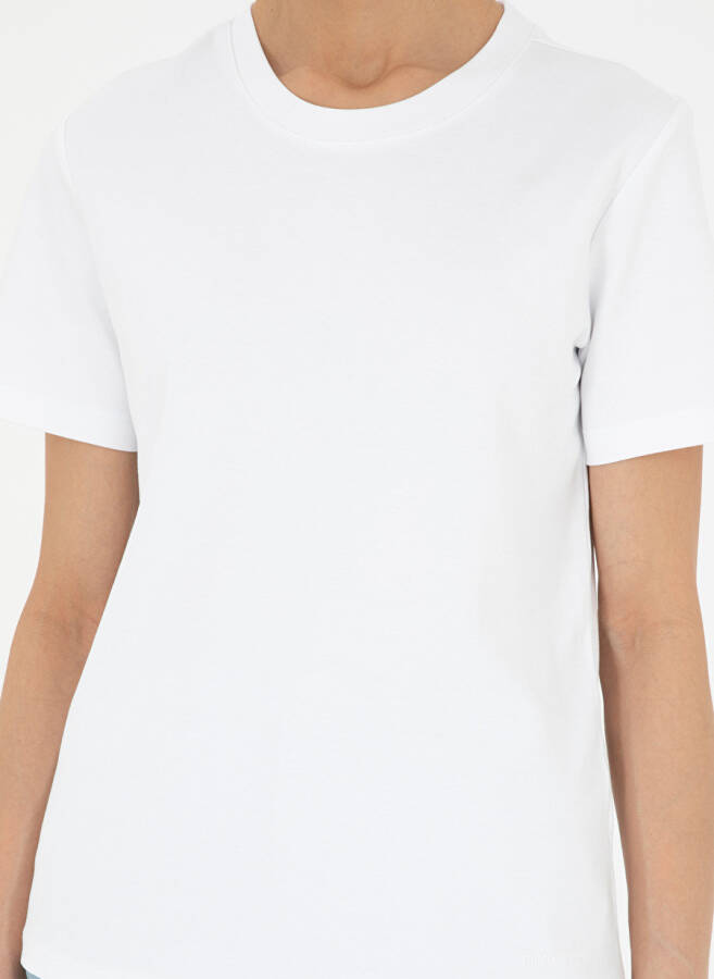 Pierre Cardin White Women's T-Shirt SIMO with a bisiklet neck - 6