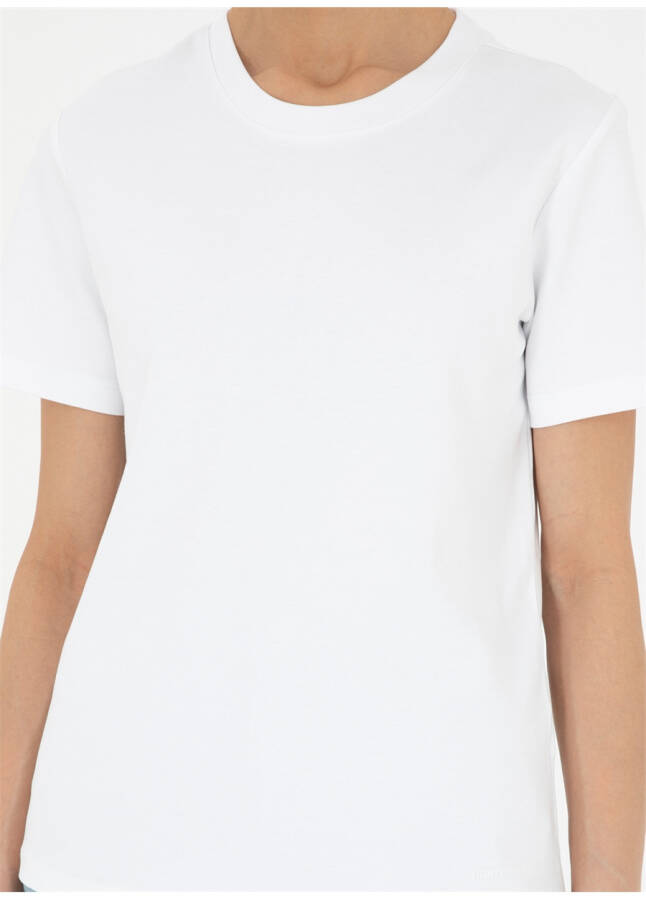 Pierre Cardin White Women's T-Shirt SIMO with a bisiklet neck - 12