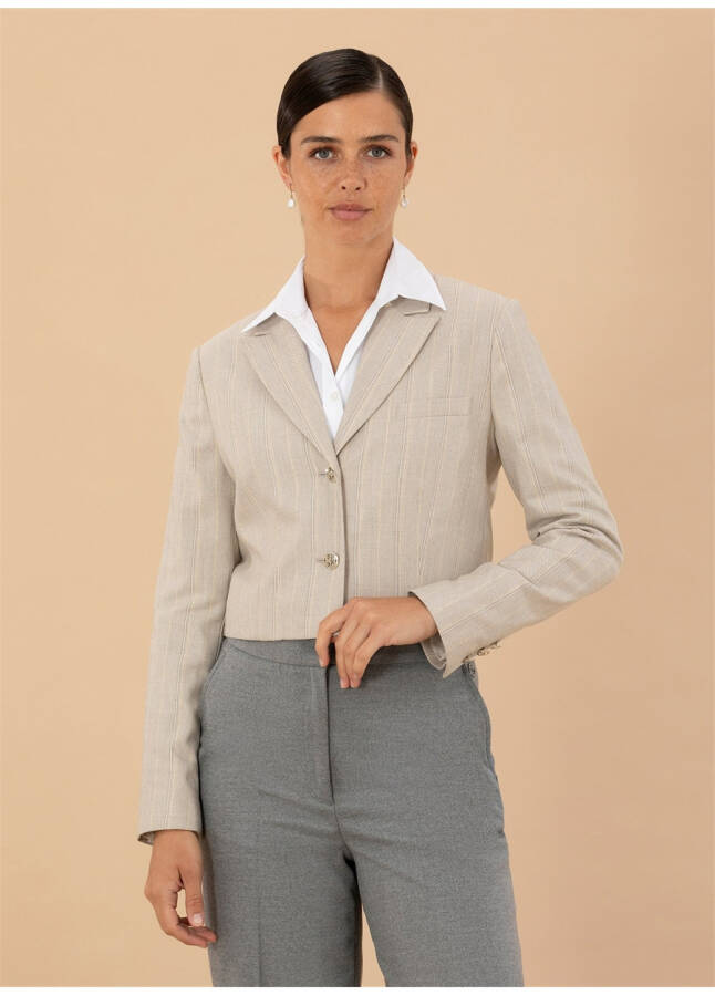 Pierre Cardin Women's Beige Cropped Jacket - 7