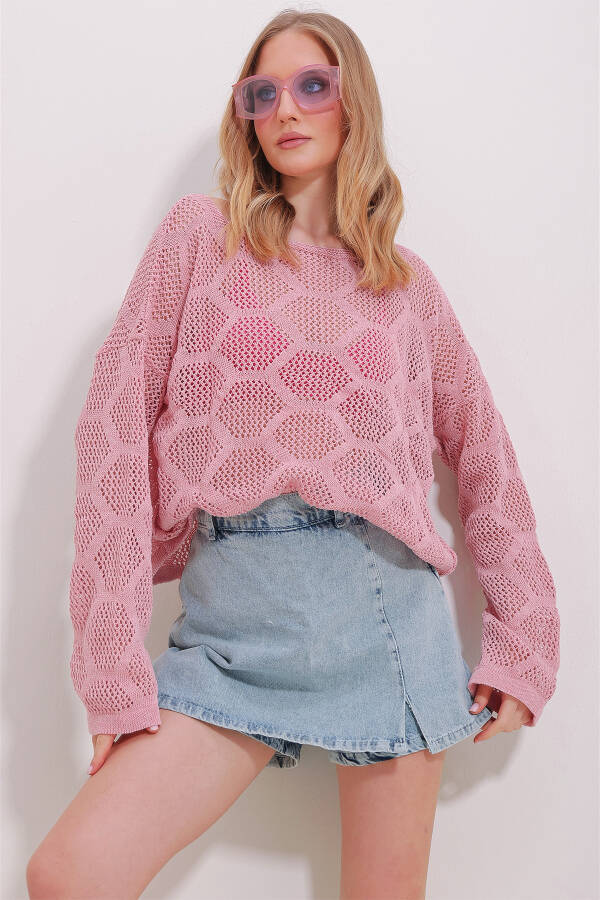 Pink boat neck lace knitted blouse ALC-X11512 - 4