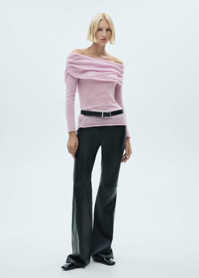 Pink sweater with ruffle details - 11