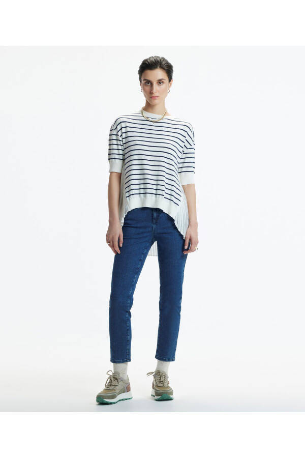 Pleated Panel Short Sleeve Knit - 2