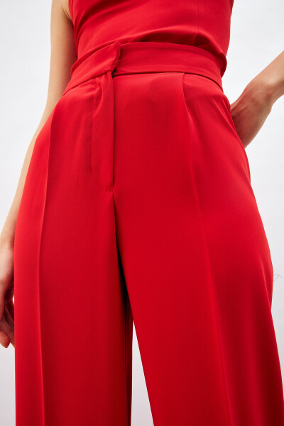 Pleated Relaxed Trousers - Red - 7