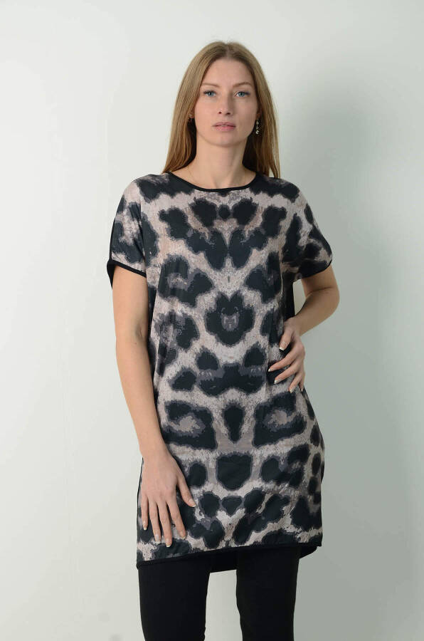 Plus Size Front Satin Leopard Tunic FR887 - 11