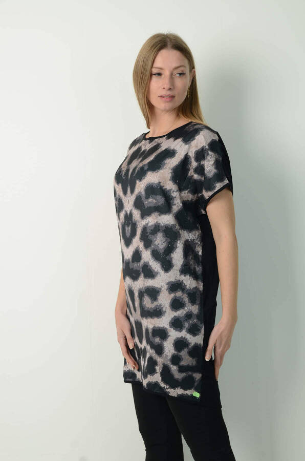 Plus Size Front Satin Leopard Tunic FR887 - 24