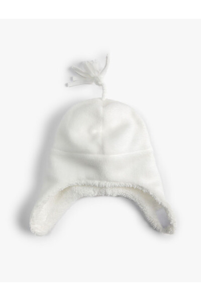 Plush earflap beanie with fleece lining - 1