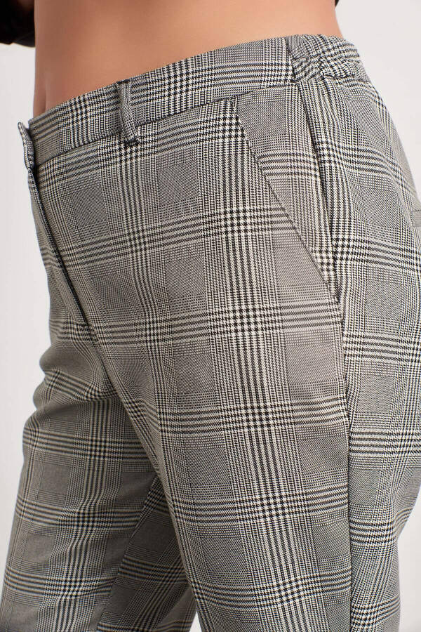 Pocket Detailed Slim Fit Classic Trousers - 9