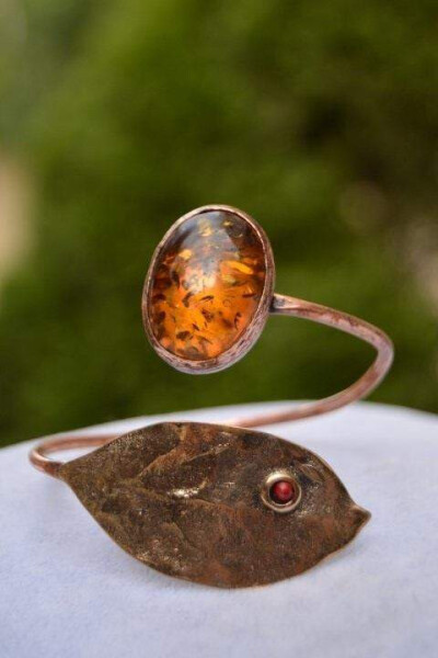 Pressed Amber Handmade Women's Bracelet - 4