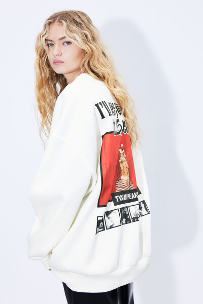 Printed Oversize Sweatshirt - 4