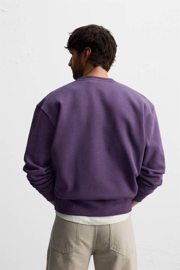 Purple bicycle neck sweatshirt - 11