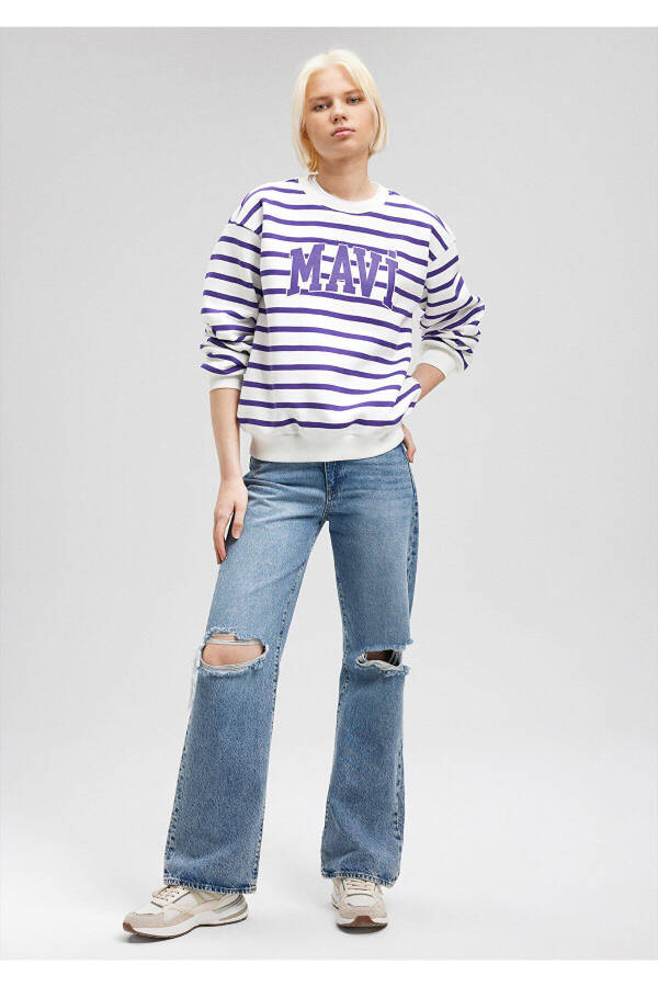 Purple Striped Sweatshirt with Logo Print 1s10099-86806 - 16