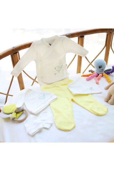 Putili Bird 5-Piece Newborn Hospital Discharge Set - 9