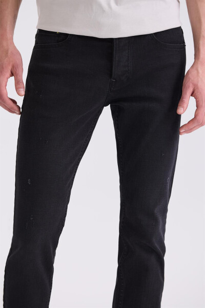 Qora Slim Fit Paxta Eskigan Yuvish Jean Shimlari - 3