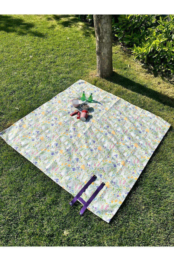 Rabbit Pattern Picnic Blanket And Tablecloth - 3