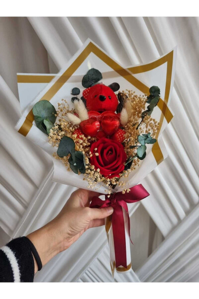 Red Bear Bouquet Chocolate Gift for Lover / Friend Gift / Birthday Gift - 1