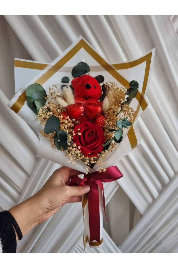 Red Bear Bouquet Chocolate Gift for Lover / Friend Gift / Birthday Gift - 2