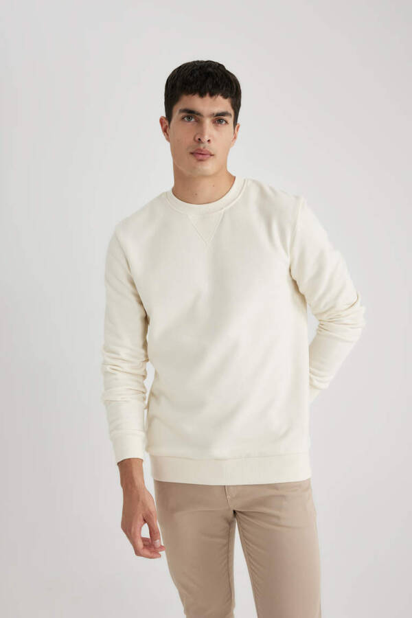 Regular Fit Bisiklet Yaka Basic Pamuklu Sweatshirt Ekru - 1