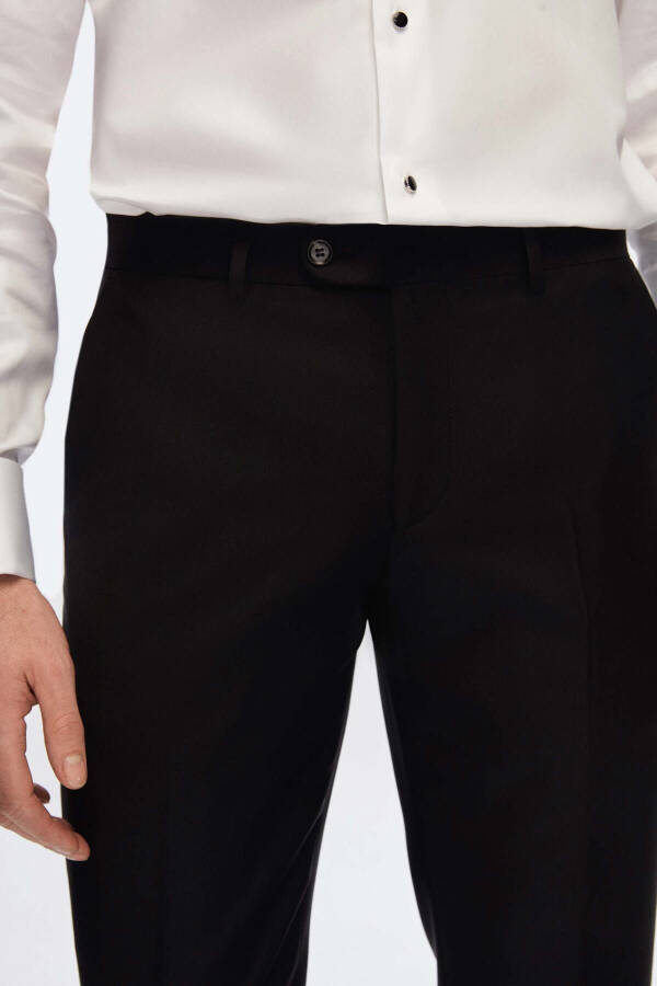 Regular Fit Black Plain Bi Stretch Lycra & Tuxedo Suit - 7