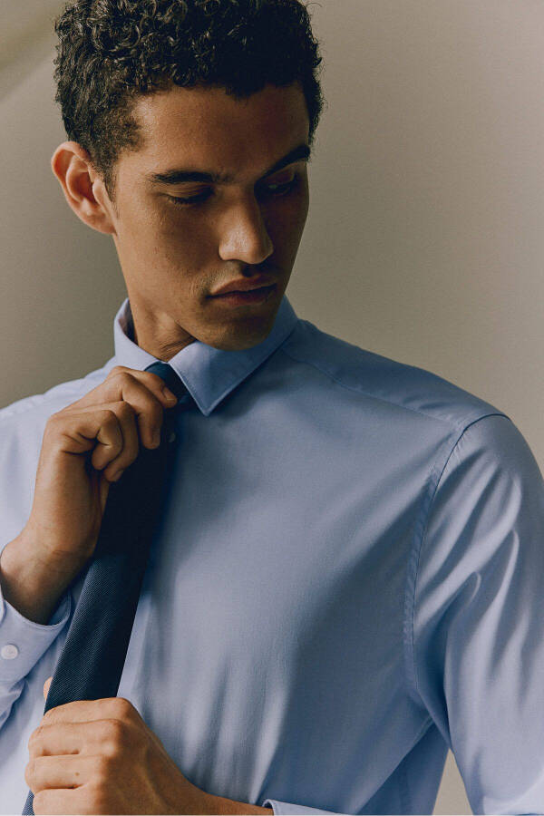 Regular fit, easy-iron shirt. - 1