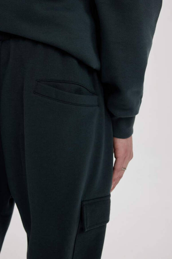 Regular Fit Fleto Pocket Long Leg Sweatpants Dark Green - 7