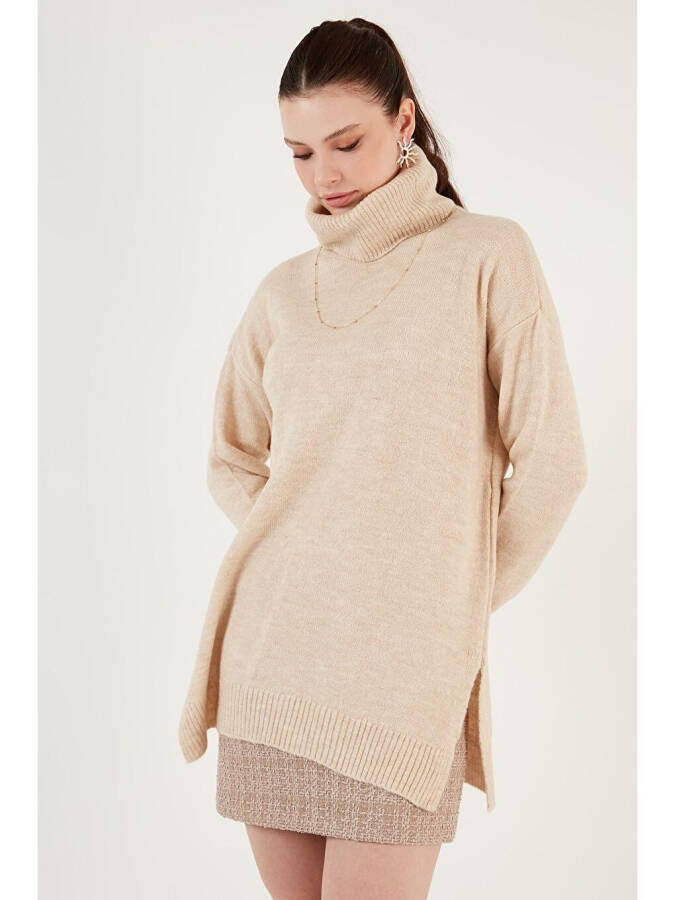 Regular Fit Long Knit Sweater with Side Slits and Turtleneck 4616141 - 1