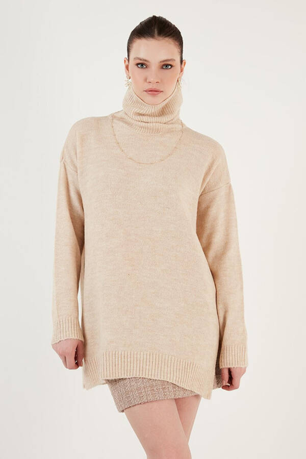 Regular Fit Long Knit Sweater with Side Slits and Turtleneck 4616141 - 2