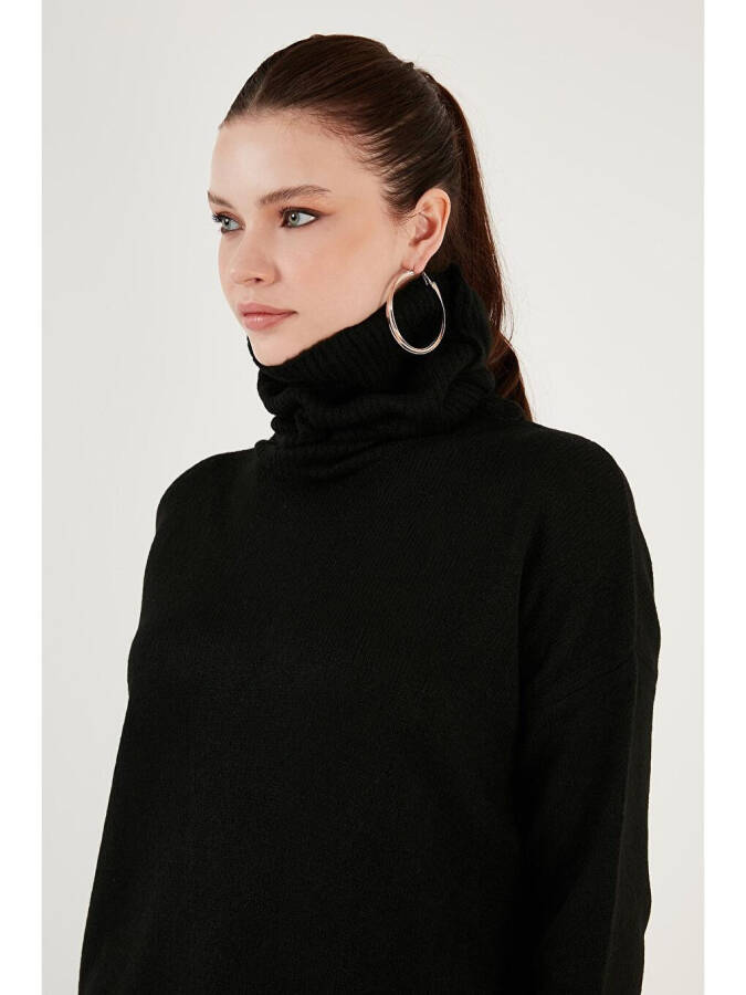 Regular Fit Long Rib Knit Sweater with Side Slits and Turtleneck 4616141 - 4