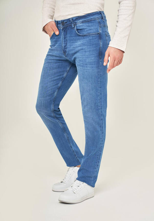 Regular Fit Men's Jeans - 2