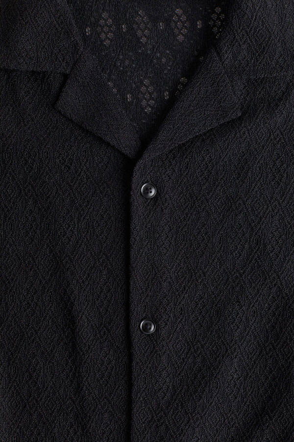 Regular fit men's shirt with lace collar. - 5