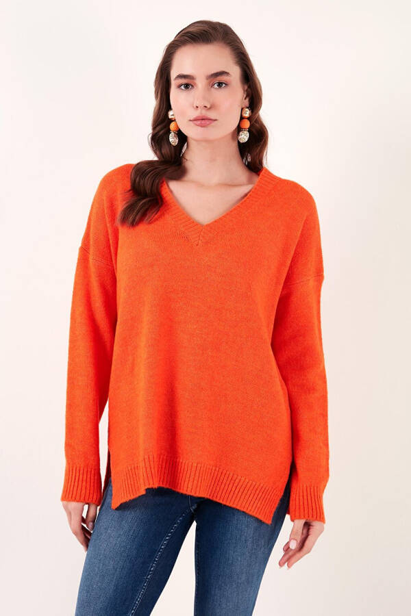 Regular Fit V-Neck Sweater 4616140 - 8