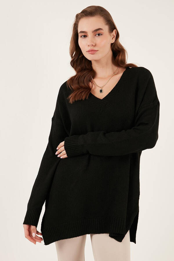 Regular Fit V-Neck Sweater 4616140 - 14