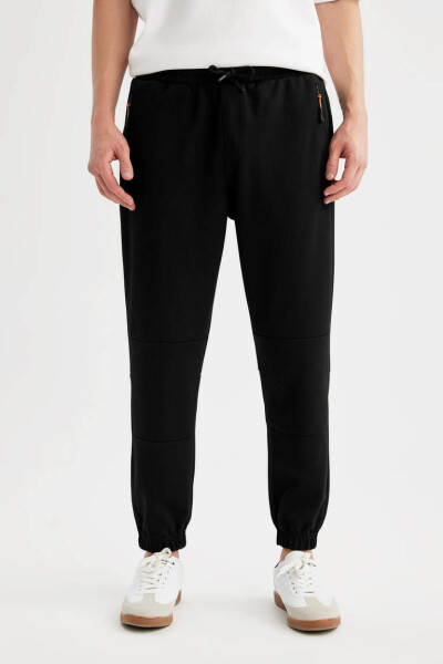 Regular Fit Zipper Pocket Sweatpants Black - 4