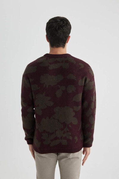 Relax Fit Patterned Crew Neck Sweater (Burgundy) - 9